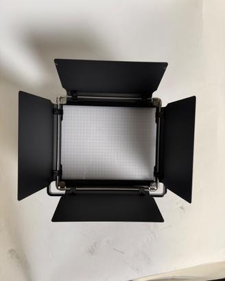Lampada LED Neewer NL660 con valigetta di custodia
