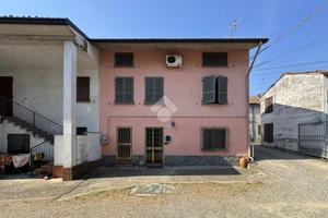 CASA DI CORTE A ARENA PO