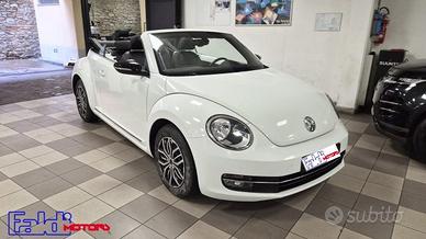 VOLKSWAGEN Maggiolino Cabrio 1.6 TDI Design
