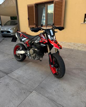 Ducati Hypermotard 698 mono