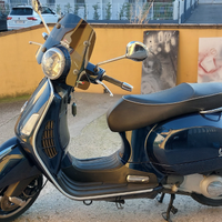 Vespa gts 250