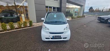 SMART fortwo 2ª serie fortwo 1000 52 kW MHD co...