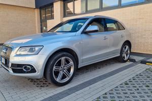 AUDI Q5 SLINE QUATTRO 