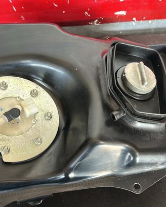 Serbatoio con pompa honda sh 125 150 2009 2012