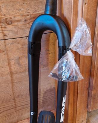 Forcella Enve 29 1 1-2” taper mtb complete