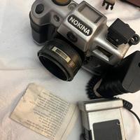 Macchina fotografica antica
