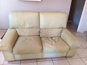 Divano in pelle