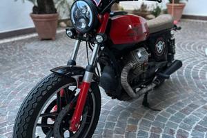 Moto Guzzi V35 Cafè Racer - Custom del 1982