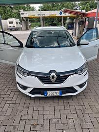 renault megane usata