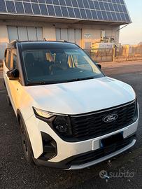 Ford Tourneo Courier 1.0 EcoBoost Active