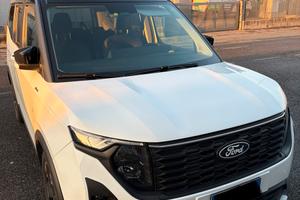 Ford Tourneo Courier 1.0 EcoBoost Active