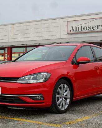 Volkswagen Golf 2.0 TDI DSG 5p. Executive BlueMoti