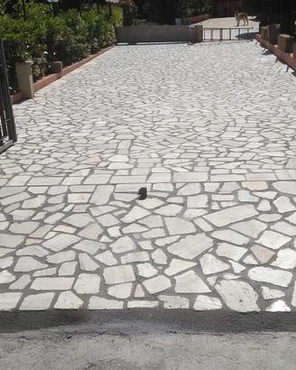 Bollottonato in marmo per pavimenti esterni