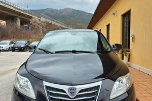 Lancia Ypsilon 0.9 TwinAir 85 CV 5 porte Metano Ec