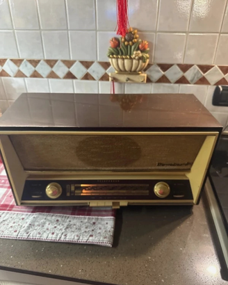 Radio Vintage Telefunken Domino G1