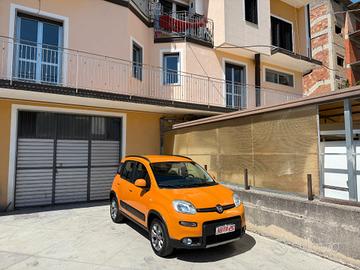 Fiat Panda 0.9 TwinAir Turbo 85 CV 4x4 BLOCCAGGIO 