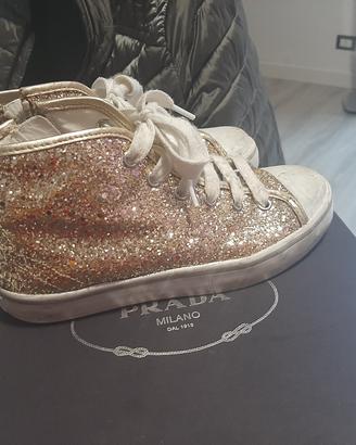 scarpe Prada numero 33