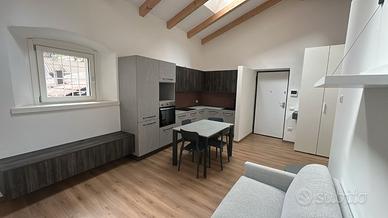 Rovereto- Bilocale arredato