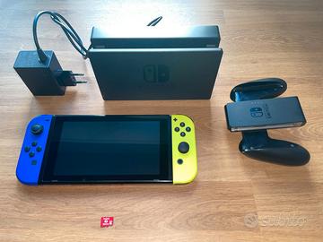 Nintendo Switch V2 + SanDisk Micro sd 128Gb