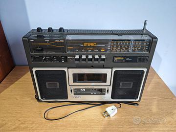 RADIO MANGIANASTRI PHILIPS 774
