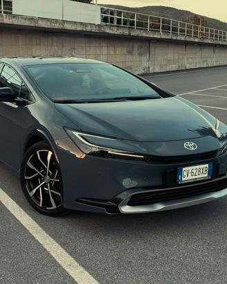 Toyota Prius Lounge