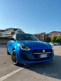 SUZUKI Swift Hybrid 2017