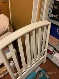 Lettino con sponde bambini