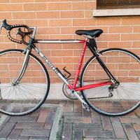 Bicicletta vintage  da corsa benotto anni '80   