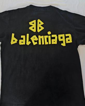 maglietta balenciaga 