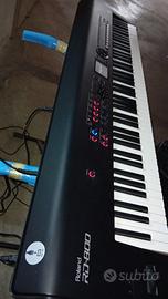 Roland RD800 stage piano