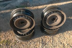 cerchioni da 15" in ferro BMW 