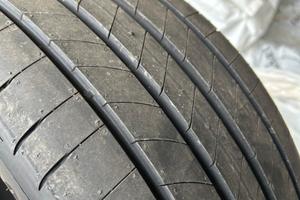 Pneumatici Good Year Eagle F1 Super sport  235-35