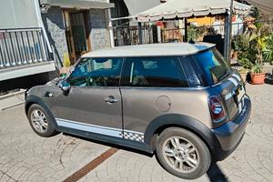 MINI Cooper D R56  Autom.2012  89.000km 