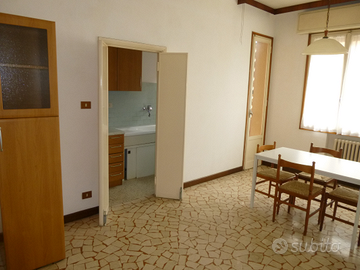 Singola ampia e luminosa, Massarenti, S Orsola