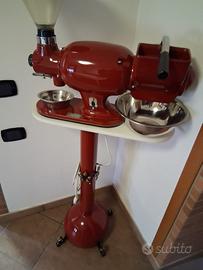 Macina caffè e grattuggia formaggio