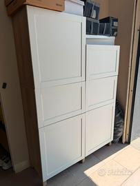 Cubi ikea con antine bianche