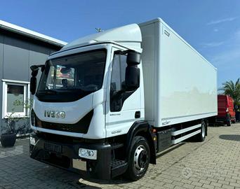 IVECO EUROCARGO 140E28 P E6 FURGONE 7,30 SPONDA