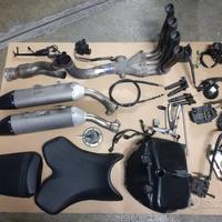 Yamaha R1 ricambi vari