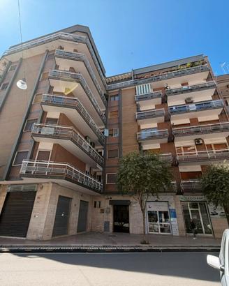 Appartamento via Lombardia angolo via Lazio