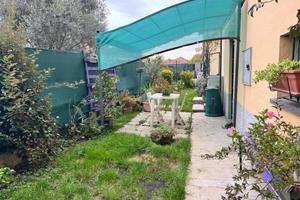 CASA SEMINDIPENDENTE A MONTEVECCHIA