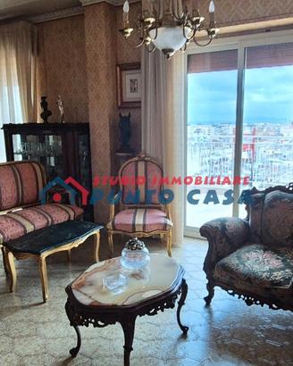 PRESSI VIA MANZONI-C.le Sant'Anna-Attico con vista