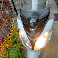 sym joyride 200 € 400 trattabili 