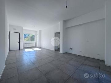 3 LOCALI A COSTA DI MEZZATE