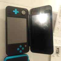 Nintendo 2DS XL + 3 GIOCHI COME NUOVE