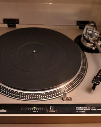 Giradischi Technics SL-1700