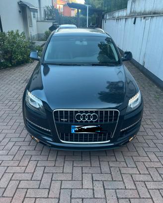 Audi Q7 Quattro
