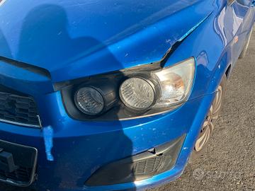 Faro Ant. SX Chevrolet Aveo 2012