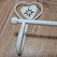 Porta salviette bagno a forma di cuore