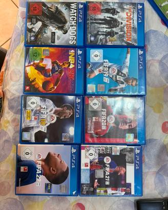 PS 4  otto giochi come nuovi