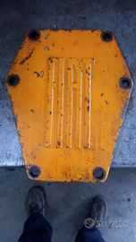 Coperchio differenziale posteriore cingoli